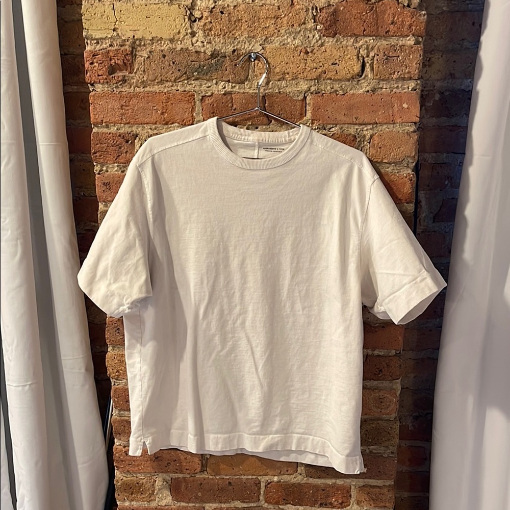 Abercrombie & Fitch White Short Sleeve Crew Neck Tee